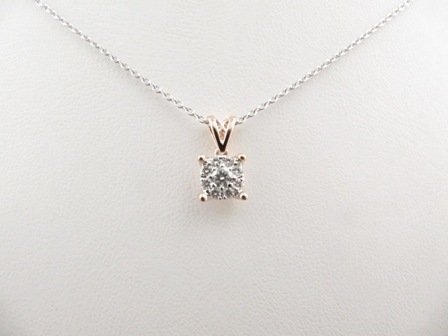 0.20 Karat Tek Taş Pırlantalı Kolye