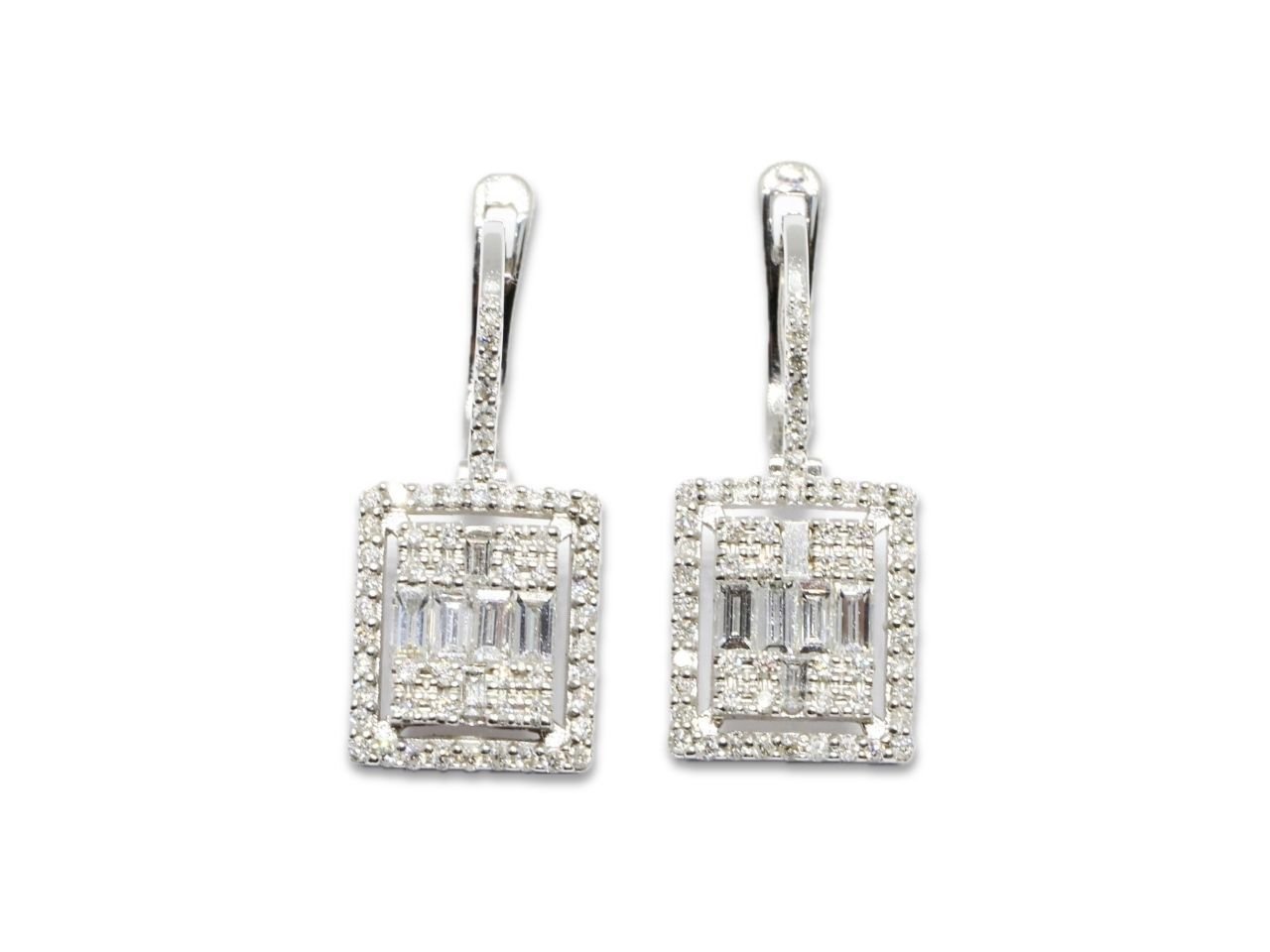 Pırlanta 14 Ayar Beyaz Altın Küpe Baget